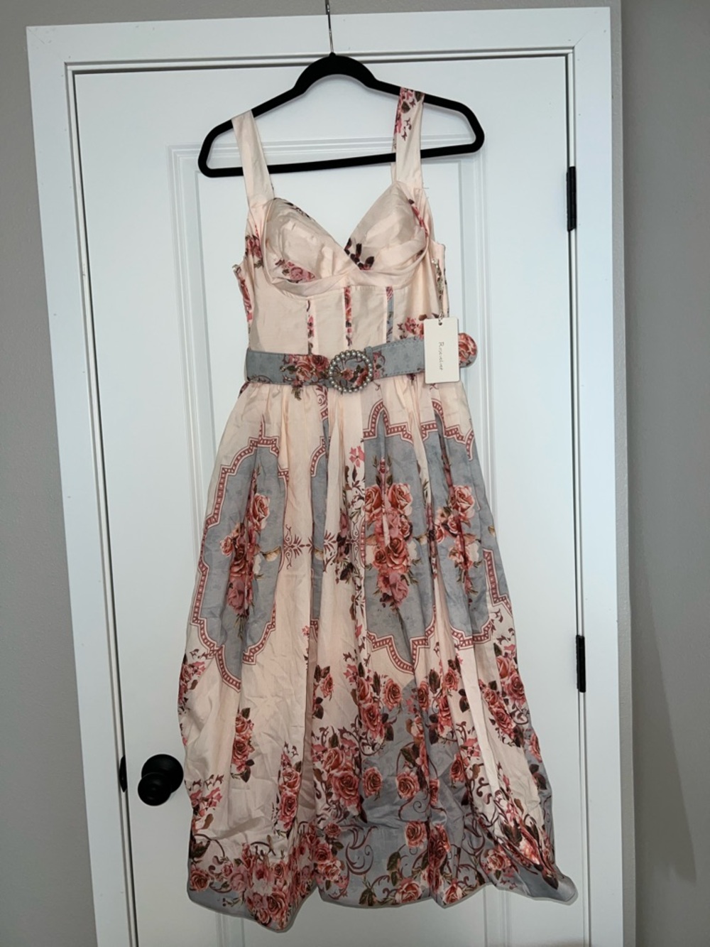 Rosevelvet Women’s Floral Pink and Blue Sundress with Decorative Belt Size S NWT